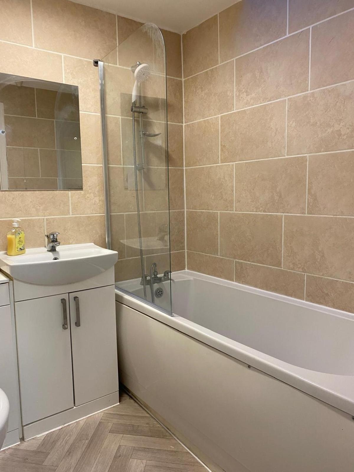 Modern Entire Apartment In Kings Cross St Pancras London Eksteriør bilde